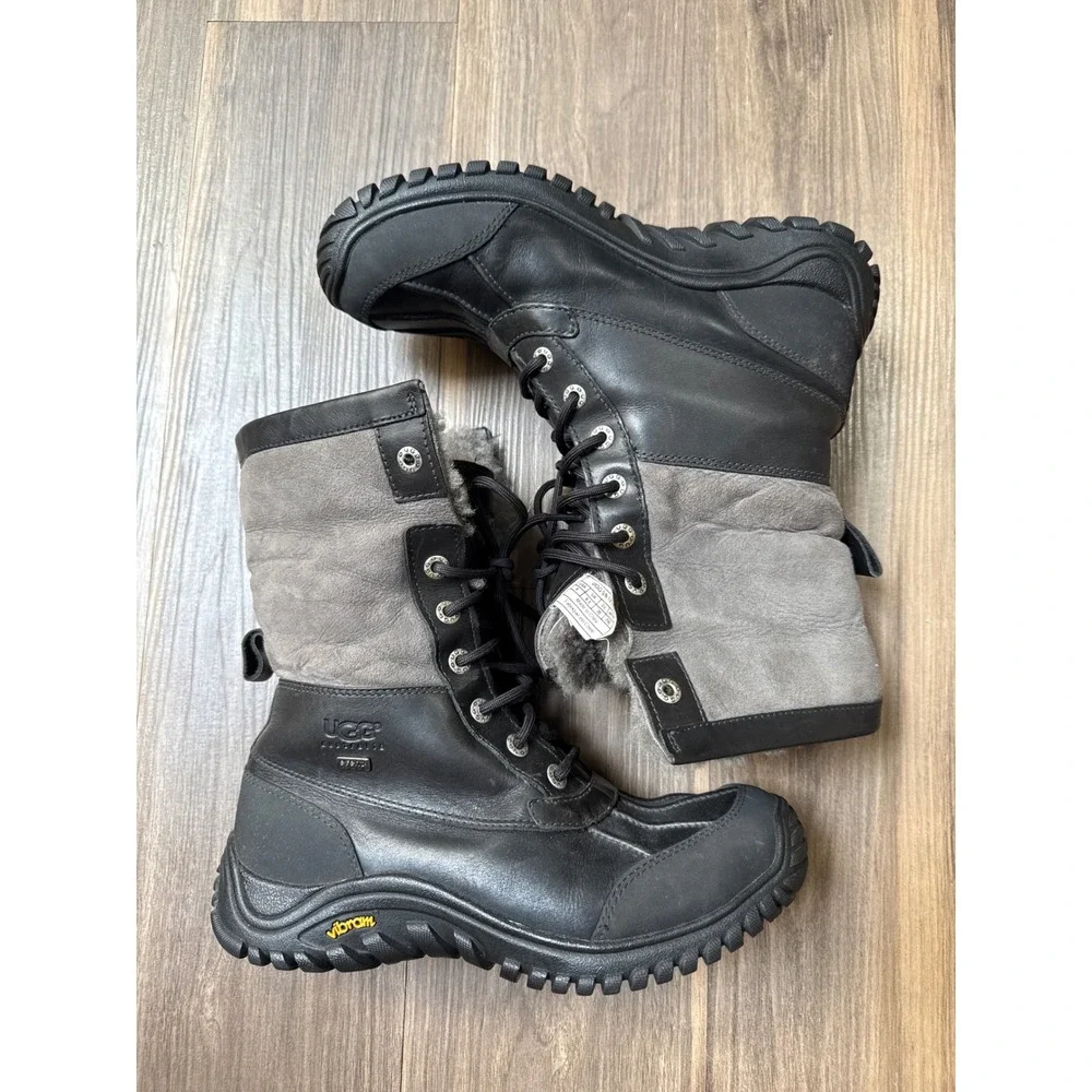 UGG australia adirondack